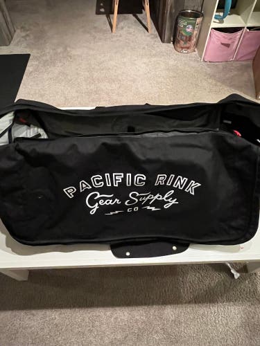 Pacific Rink Player Bag