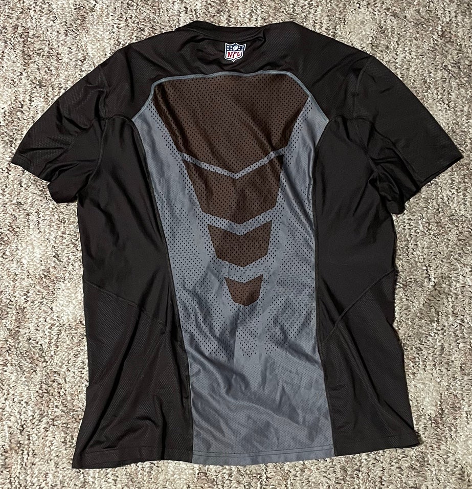 Cleveland Browns Nike Prostock Onfield long sleeve sz. large