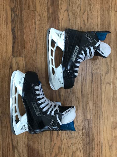 Used Bauer Extra Wide Width Size 7.5 Nexus 8000 Hockey Skates