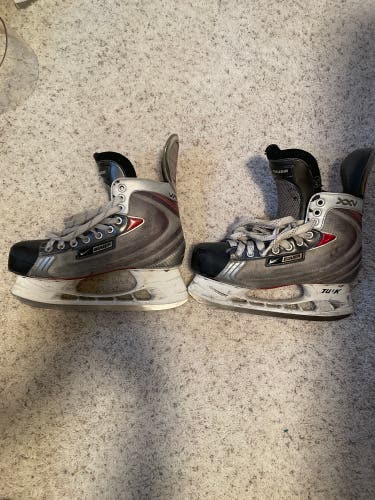 Used Bauer Size 8.5 Vapor XXV Hockey Skates