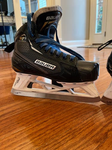 Used Bauer Regular Width Size 4 Supreme S27 Hockey Goalie Skates