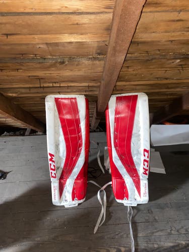 34" CCM Pro Stock Premier R1.5 Goalie Leg Pads