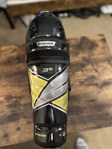 New Bauer Supreme 3S Shin Pads