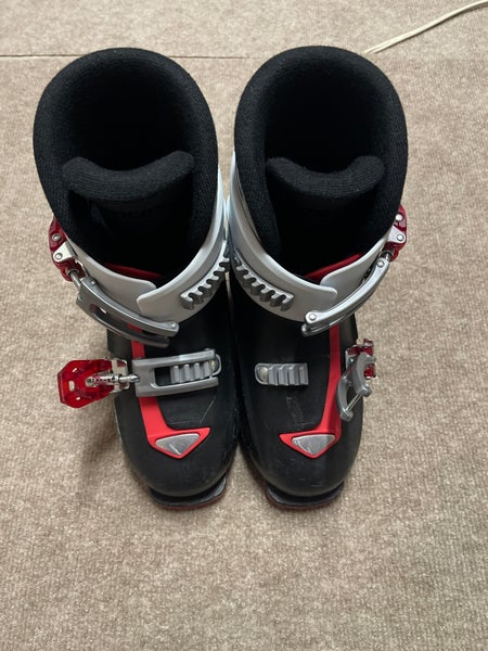 Roces Youth Adjustable Skiing Boots