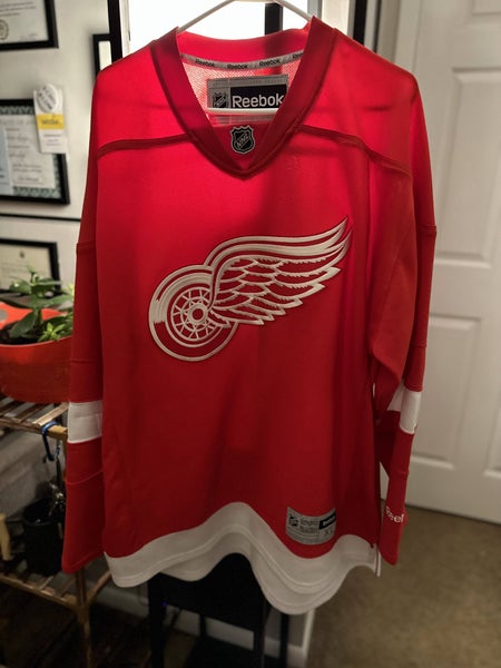 Red Used XL Men's Reebok Jersey