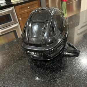 New Small Bauer  Re-Akt 150 Helmet