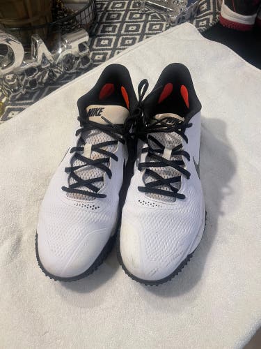 Nike Alpha Hurache Elite 3 Turf