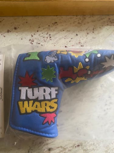 Scotty Cameron Turf Wars Custom Shop Head Cover
