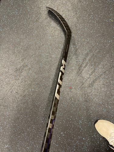 Senior Right Handed P29  RibCor Trigger 7 Pro Hockey Stick