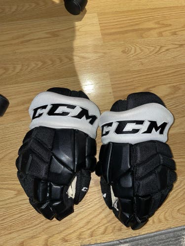 CCM 13" Pro Stock HG42 Gloves