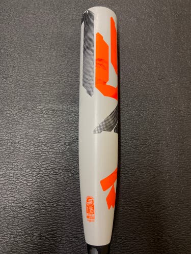 2021 Composite (-8) 24 oz 32" CF Bat