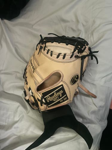 Catcher's 34" Heart of the Hide Baseball Glove