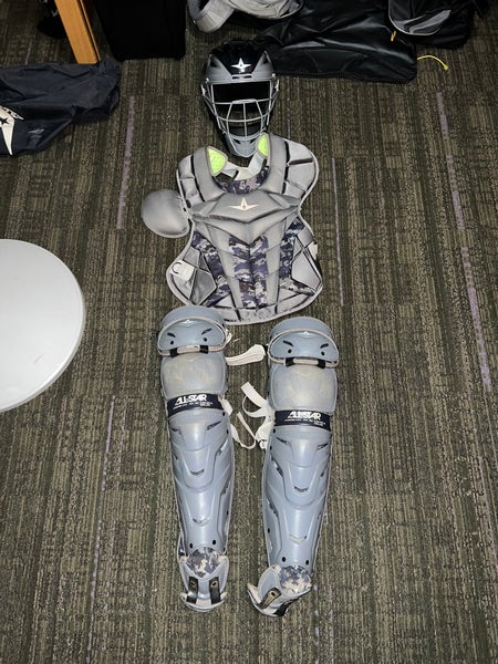 All Star System 7 Catcher's Set
