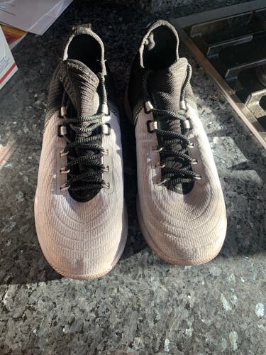 Under Armour Bryce Harper 4 turf shoes