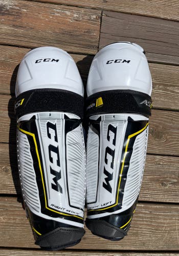 CCM Super Tacks AS1 14” Shin Pads