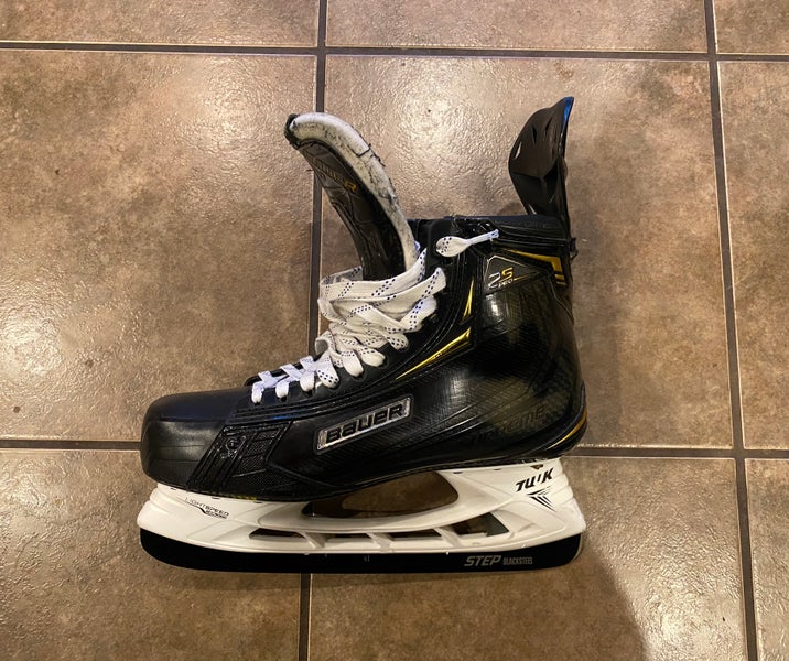 Senior Used Bauer Supreme 2S Pro Hockey Skates Wide Width Pro Stock Size 11