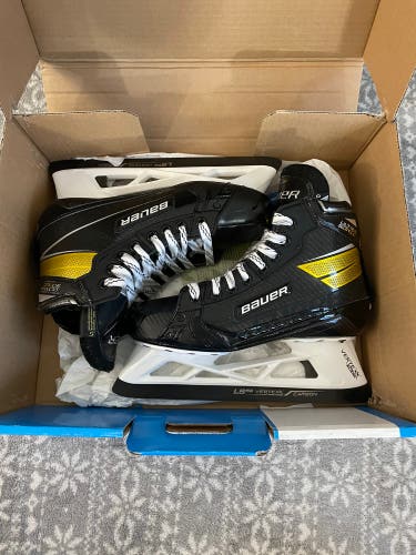 Like New Junior Bauer Ultrasonic Hockey Goalie Skates Regular Width Size 5
