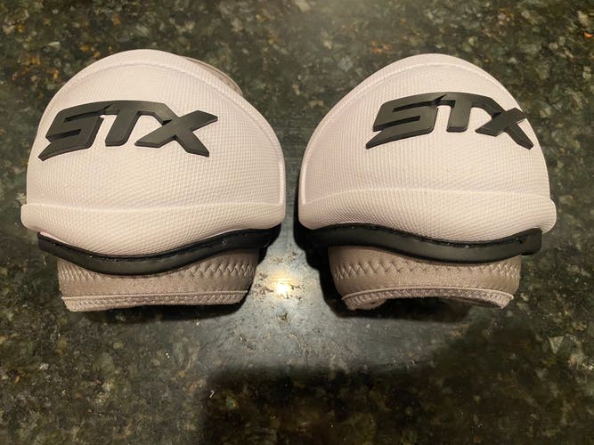 Used Large STX Stallion 500 Arm Pads