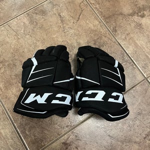 CCM 9"  Jetspeed FT1 Gloves