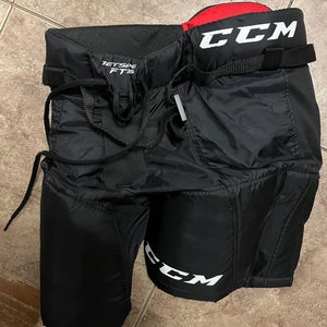 Youth Small CCM  JetSpeed FT350 Hockey Pants