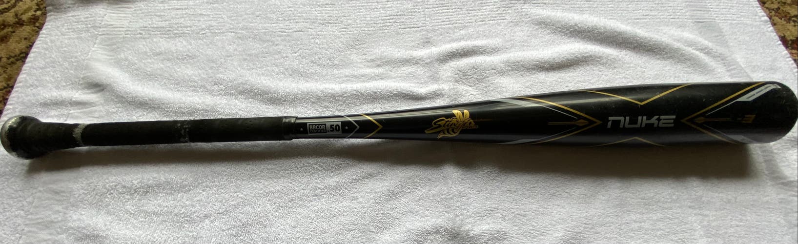 Used BBCOR Certified Stinger Alloy Stinger Nuke Bat (-3) 28 oz 31"