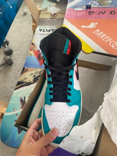 Jordan 1 Mid South Beach