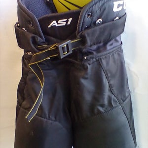 Used Ccm Md Pant Breezer Hockey Pants