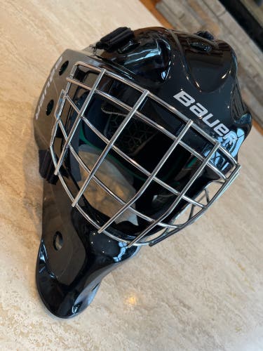 Used Bauer NME 4 Goalie Mask