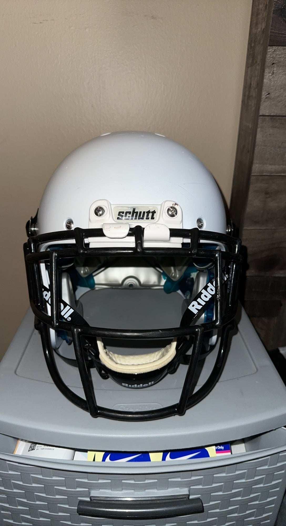 Vintage New Old Stock 1990s Schutt Pro Air II Large Football Helmet – Football  Helmet Restoration Center