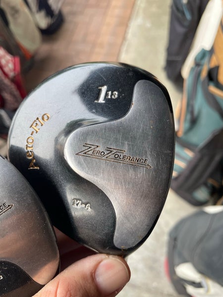 golf-clubs-aero-flo-by-zero-tolerance-n1-driver-and-7-wood-in-right