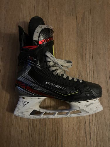 Used Bauer Regular Width  Size 6 Vapor 2X Pro Hockey Skates