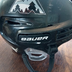 Used Small Bauer Re-Akt 75 Helmet with FM7500 Cage