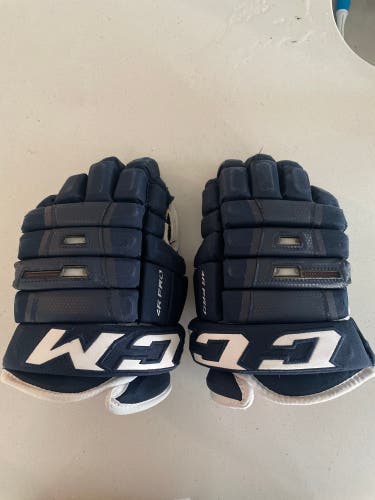 CCM 13"  Tacks 4 Roll Pro Gloves