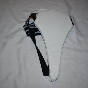 NEW - Women's Pelvic/Groin Protection, White, Child Large - Karate/Boxing/etc
