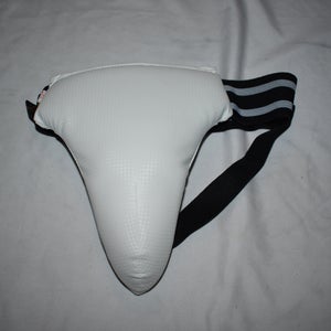 NEW - Karate/Boxing/etc Cup/Groin Protection, White, Child Small