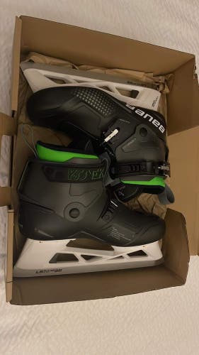 Bauer Regular Width Size 10 Konekt Hockey Goalie Skates