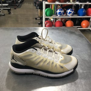Used Nike Senior 10.5 Golf Shoes