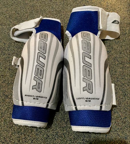 Used Medium Bauer Supreme Elbow Pads