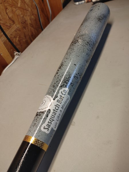 2023 Sasquatch Wood Bat (-3) 30 oz 33"