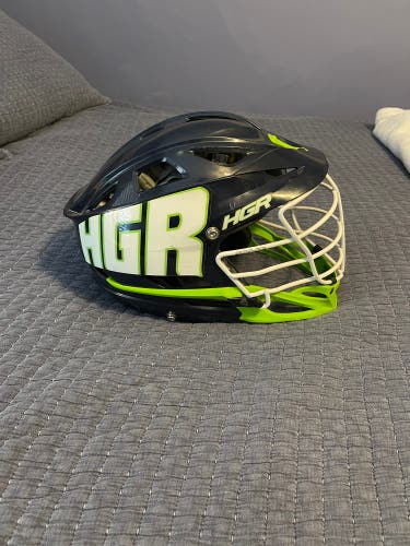 Player's Cascade R Helmet