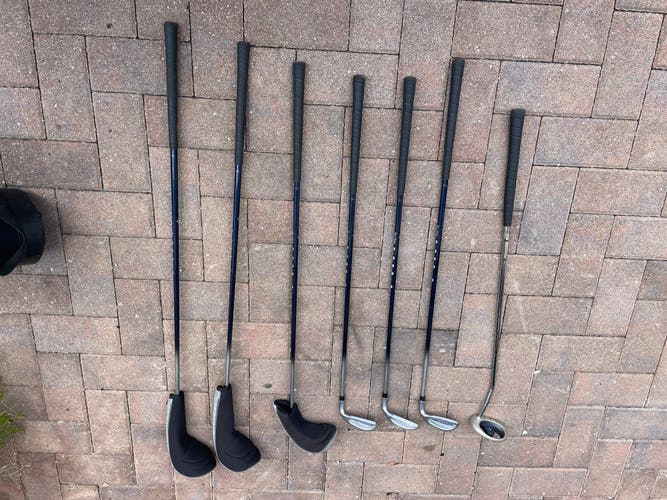 Kids Golf Set Tour Edge 7 Pc  in right handed Plus bag
