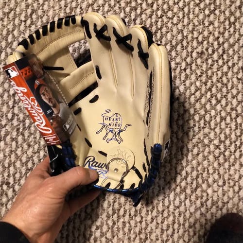 New Right Hand Throw Rawlings Heart of the Hide Baseball Glove 11.5"