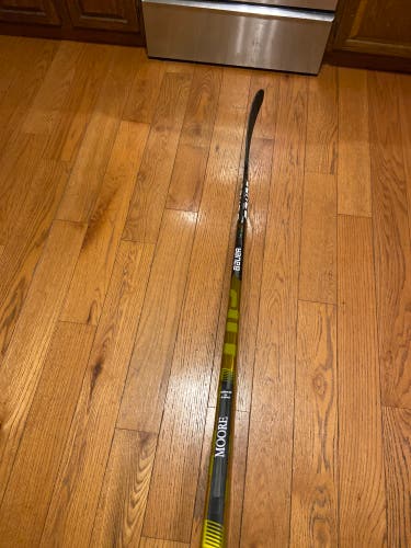 Used Left Hand P28 Pro Stock Supreme ADV Hockey Stick