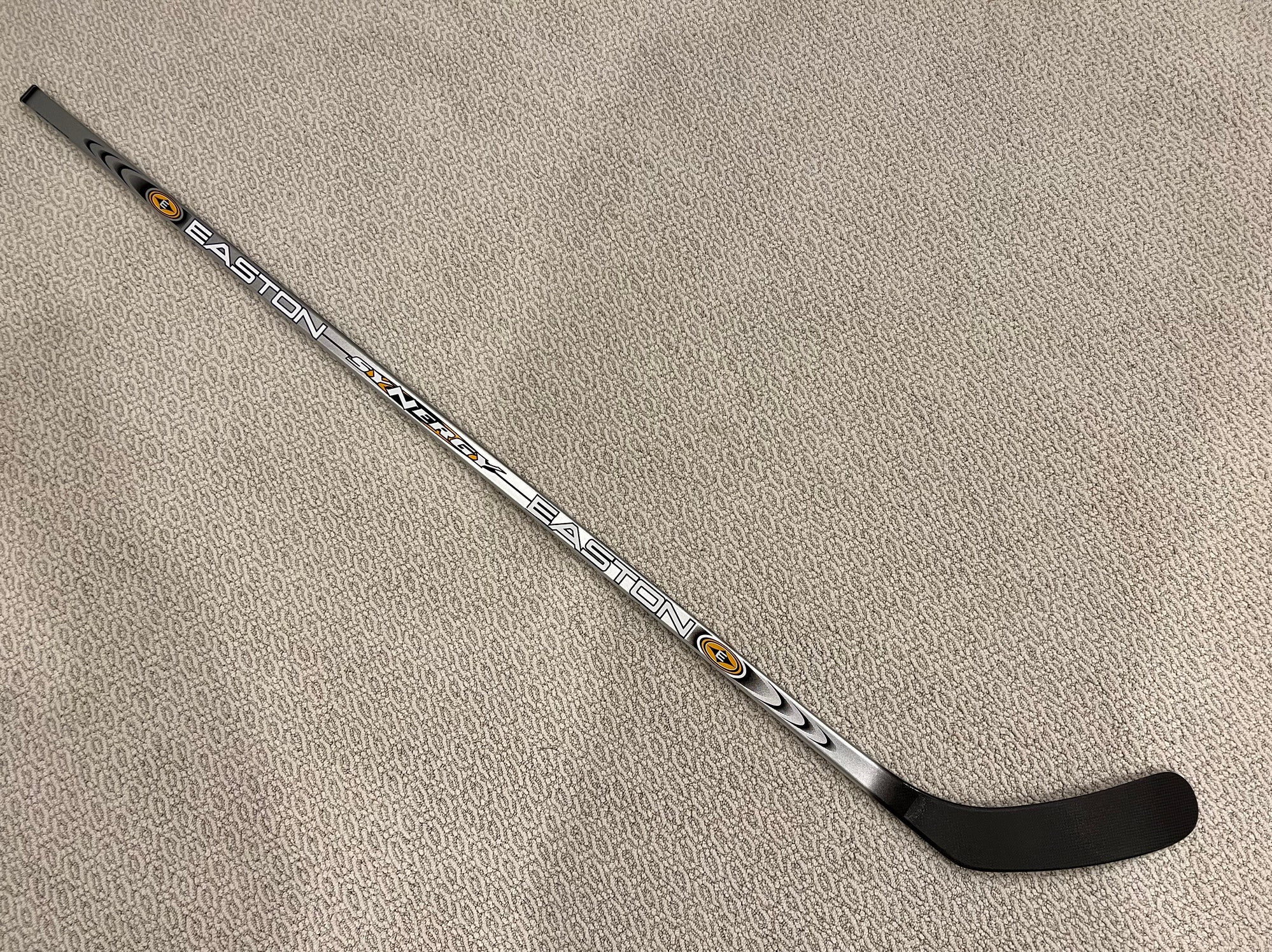 Honest Hockey Review: Easton Synergy 60 Hockey Stick