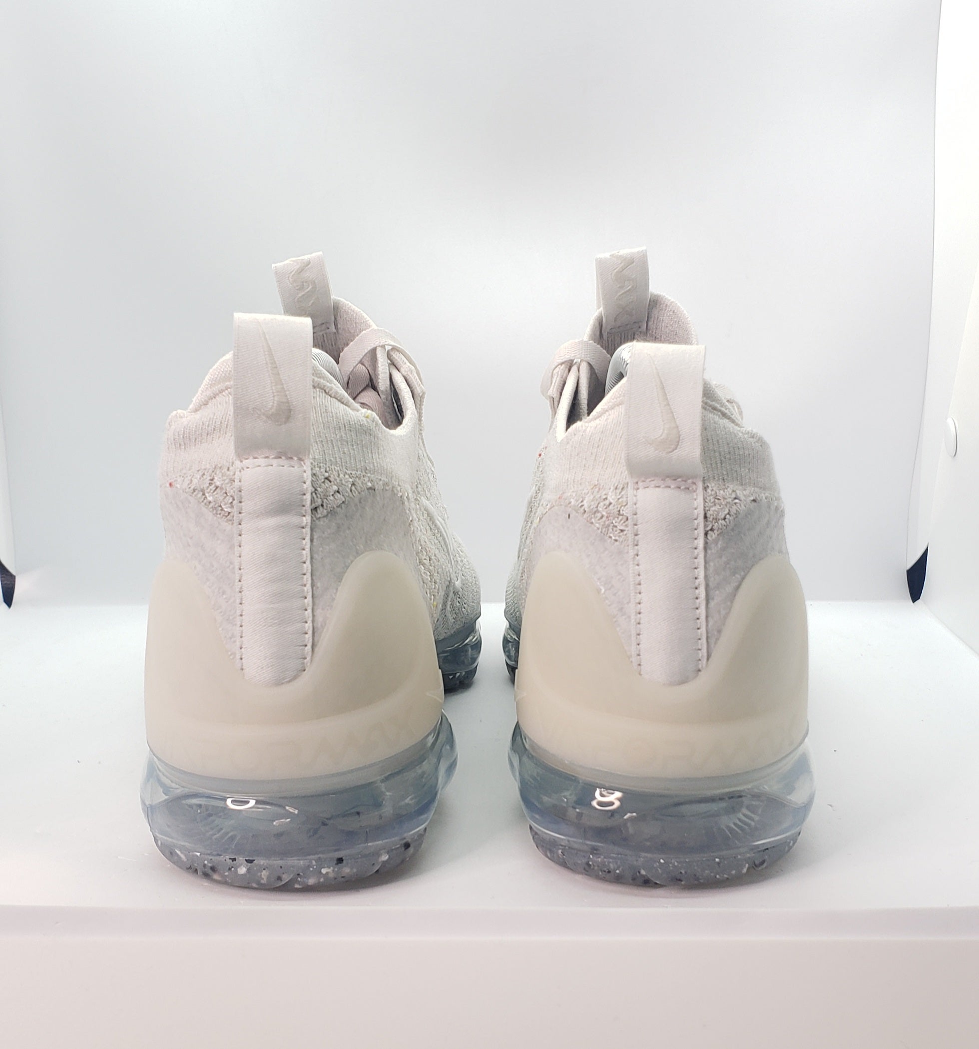 women white vapormax