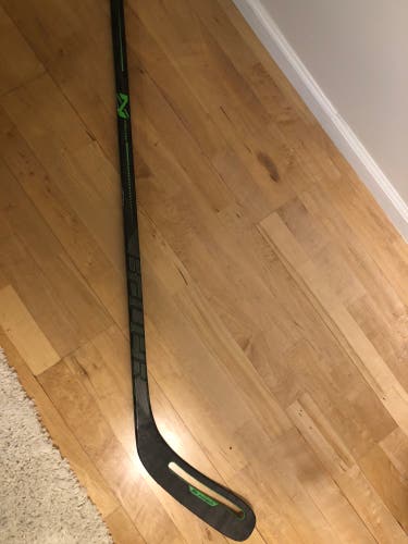 Senior Left Hand P88 Nexus ADV Hockey Stick