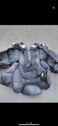 Vaughn Velocity V5 Goalie Chest Protector