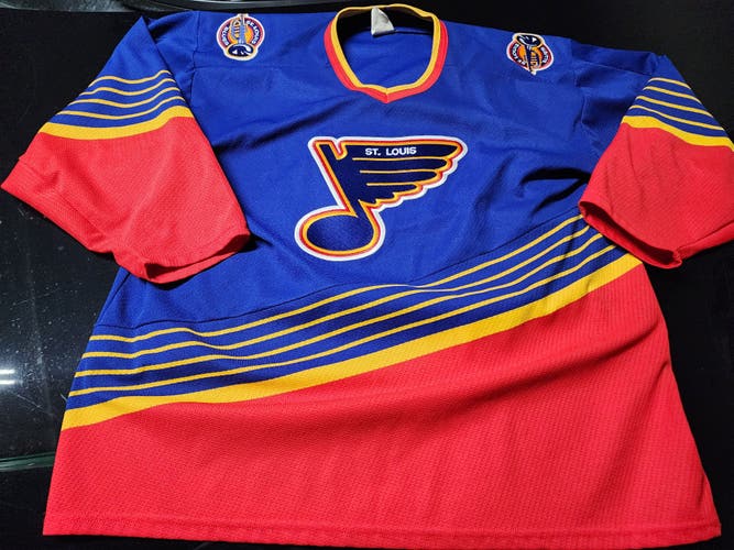 St. Loius Blues CCM vintage Jersey XL and socks