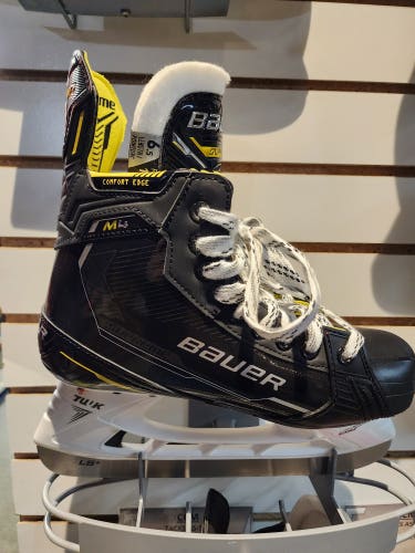 Bauer Supreme M4 Skates Intermediate FIT 1 SIZE 4.5