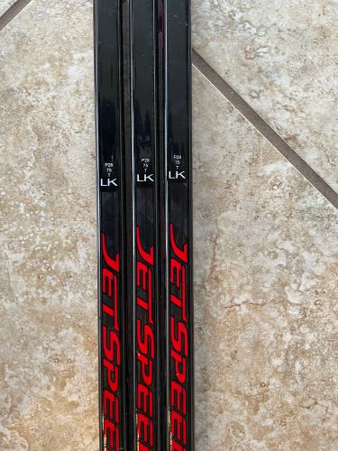 SR P28 RH 75F JetSpeed Team Hockey Stick (Three Pack)